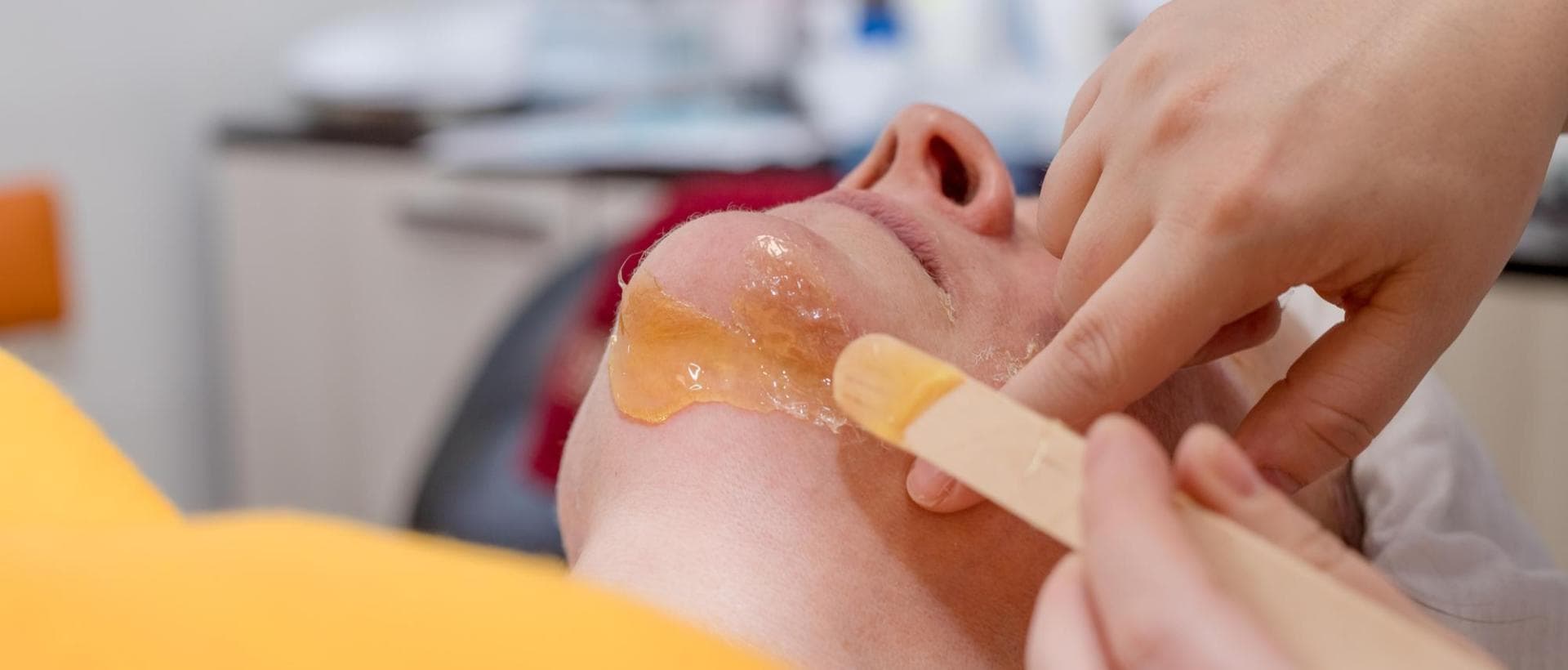 Chin waxing